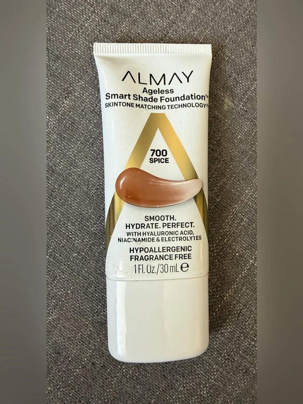 Almay Ageless Smart Shade Foundation 700 Spice - Warm Brown Tone